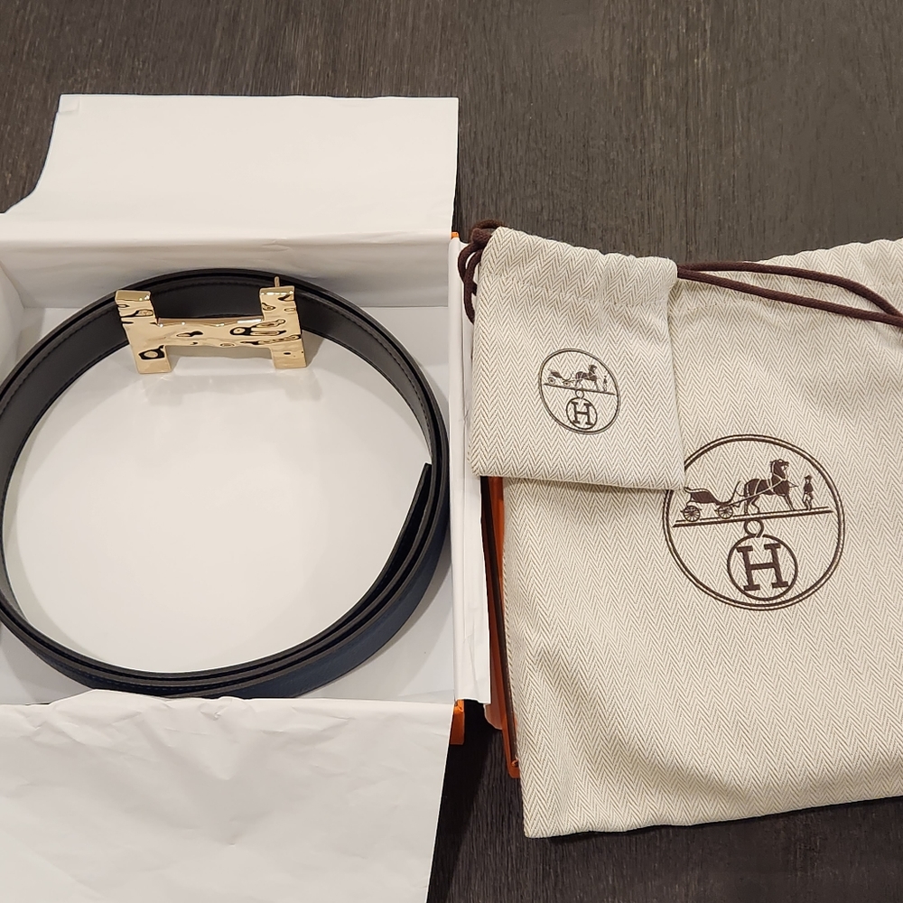 Authentic Hermes Belt 32MM Reversible Black/Sea Blue Leather, Gold Buckle, 115